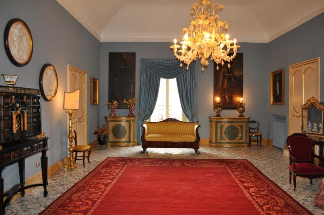 Donna Guia Suite Palermo Bagian luar foto