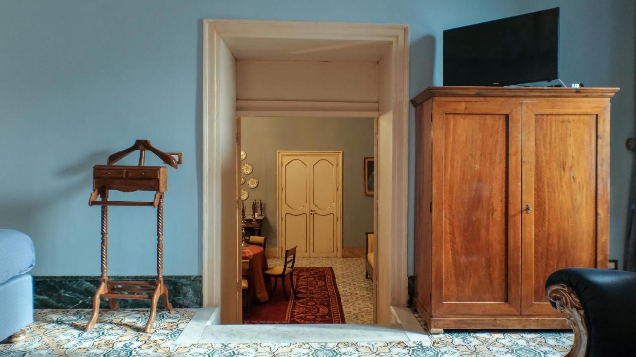 Donna Guia Suite Palermo Bagian luar foto