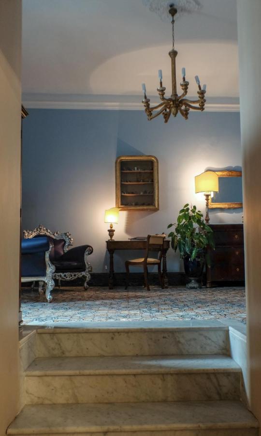 Donna Guia Suite Palermo Bagian luar foto