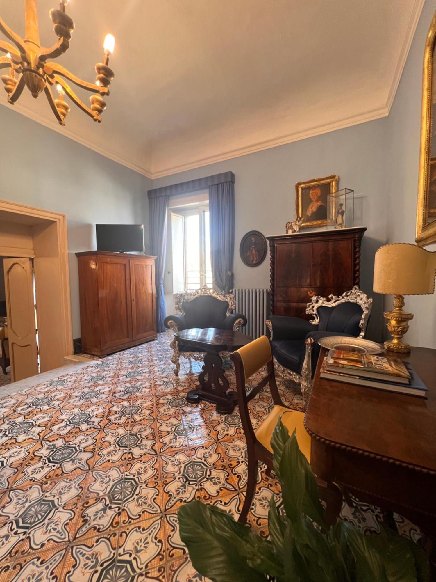 Donna Guia Suite Palermo Bagian luar foto